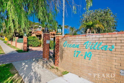Scarborough Beach, Perth - Sun & Surf Villa - Accommodation Tasmania 2