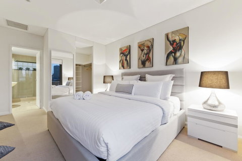 The Executive Penthouse - Accommodation Tasmania 8