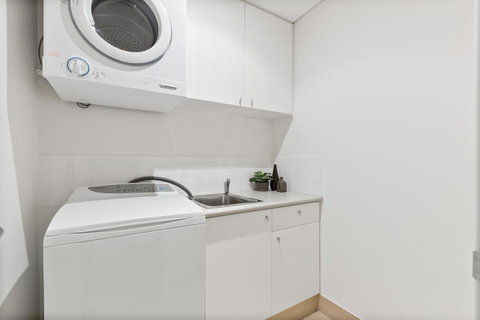 The Executive Penthouse - Accommodation Tasmania 19