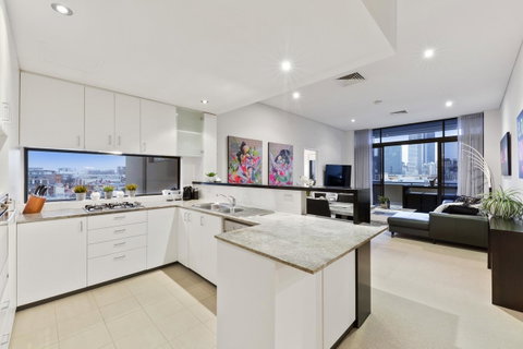 The Executive Penthouse - Accommodation Tasmania 3