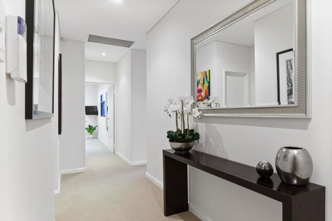The Executive Penthouse - Accommodation Tasmania 18