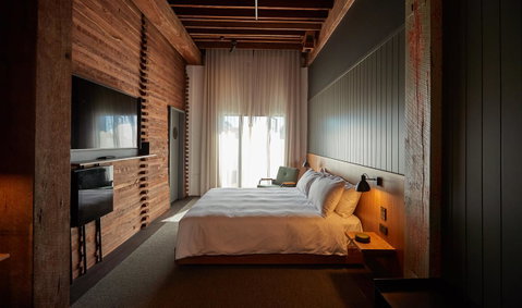The Premier Mill Hotel - Accommodation Tasmania 1