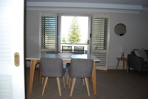 Absolute Beachfront Scarborough - Accommodation Tasmania 3