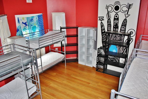 The Hive Hostel - Traveler Friendly, Passport Only - Accommodation Tasmania 37