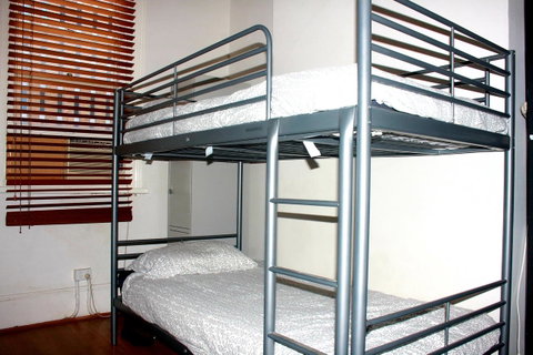 The Hive Hostel - Traveler Friendly, Passport Only - Accommodation Tasmania 28