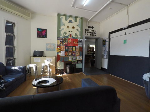 The Hive Hostel - Traveler Friendly, Passport Only - Accommodation Tasmania 23