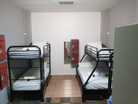 JJ's Backpackers - Accommodation Tasmania 21