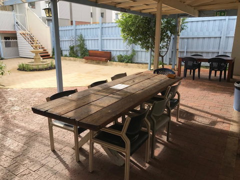 Hay Street Traveller\'s Inn - Accommodation Tasmania 7