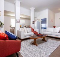 Como Executive Apartment - Accommodation Tasmania