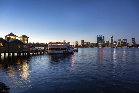 Como Executive Apartment - Accommodation Tasmania 35