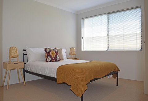 The Kingsleyâ€™s Place â€“ Piara Waters - Accommodation Tasmania 7