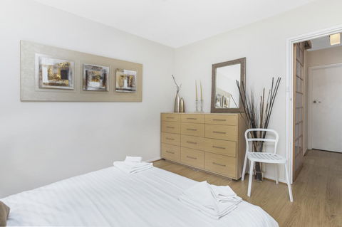 Gorgeous 26 1 Bed Designer Fitout Perfect Location - Accommodation Tasmania 28