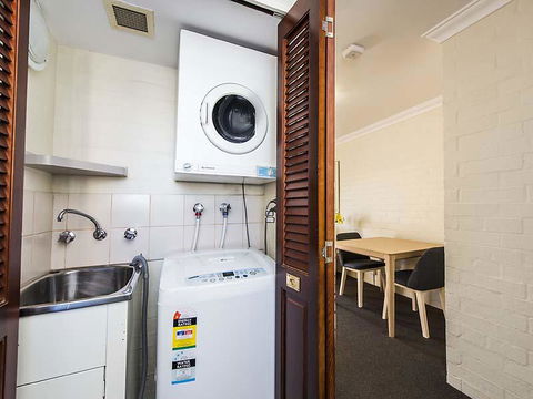 Subiaco Village 28 - Accommodation Tasmania 16