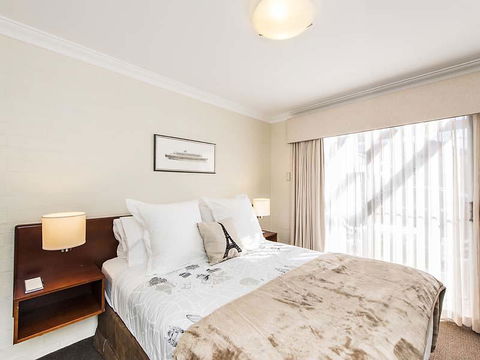 Subiaco Village 28 - Accommodation Tasmania 8