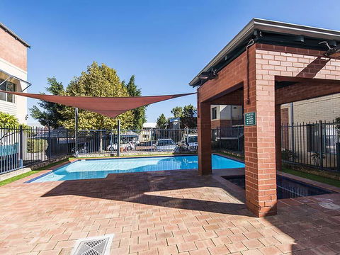 Subiaco Village 28 - Accommodation Tasmania 17