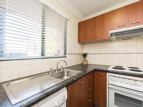 Subiaco Village 28 - Accommodation Tasmania 14