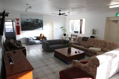 Perth Central Backpackers - Accommodation Tasmania 20