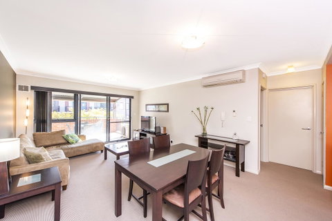 Subiaco Emporium Apartment - Accommodation Tasmania 26