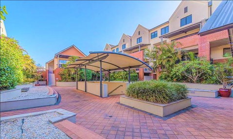Subiaco Emporium Apartment - Accommodation Tasmania 4