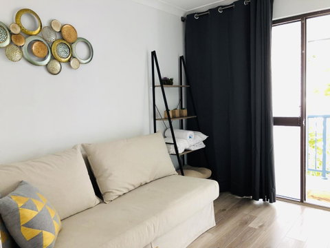 West Beach Lagoon 221 - Stylish Apartment! - Accommodation Tasmania 2