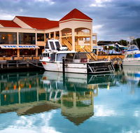 The Marina Hotel - Mindarie - Accommodation Tasmania