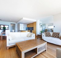 Beachfront Penthouse  Huge Terrace - Accommodation Tasmania