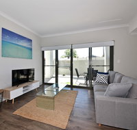 Modern Apartment Redcliffe near Perth Airport 0126 - Accommodation Tasmania