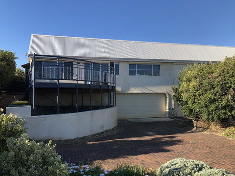 Halls Head Beach House - Accommodation Tasmania 1