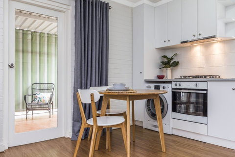 Hensman 10 - Accommodation Tasmania 2