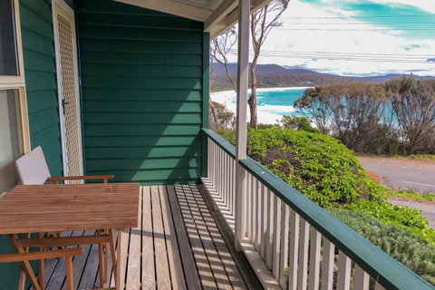 BINALONG BEACH COTTAGE Beachfront At Bay Of Fires Next To Restaurant - Accommodation Tasmania 14