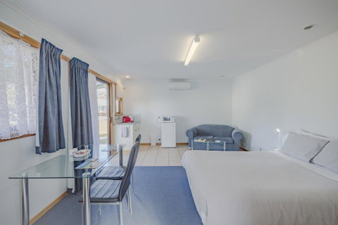 Queechy Motel - Accommodation Tasmania 5