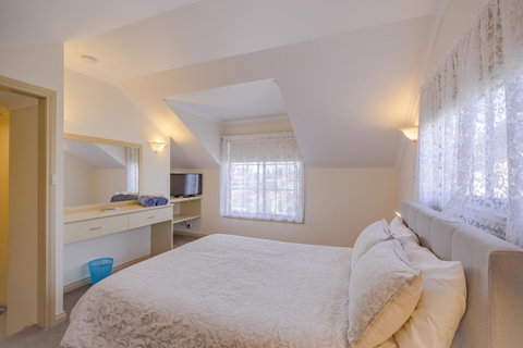 Queechy Motel - Accommodation Tasmania 24