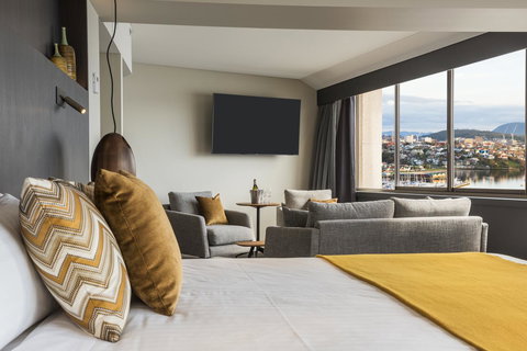 Wrest Point - Accommodation Tasmania 4