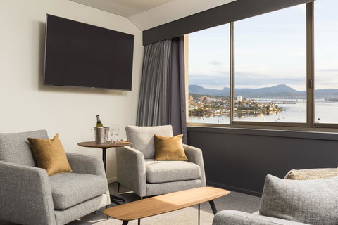 Wrest Point - Accommodation Tasmania 5