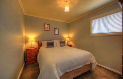 Stanley Village Waterfront Accommodation - Accommodation Tasmania 21