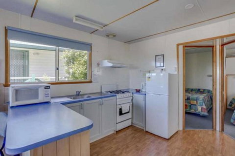 Bicheno Cabin Park - Accommodation Tasmania 18