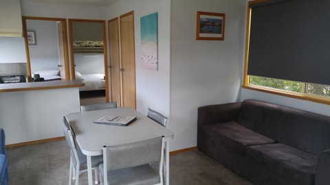 Bicheno Cabin Park - Accommodation Tasmania 24