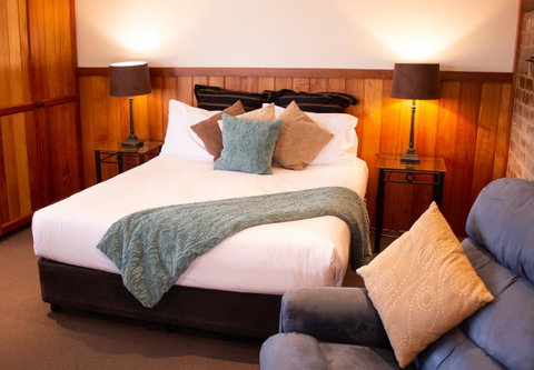 Stanley Hotel & Apartments - Accommodation Tasmania 4