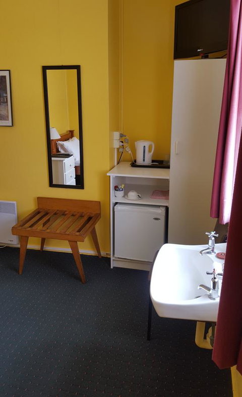 Stanley Hotel & Apartments - Accommodation Tasmania 34