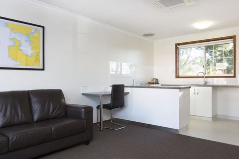 Riverfront Motel & Villas - Accommodation Tasmania 18
