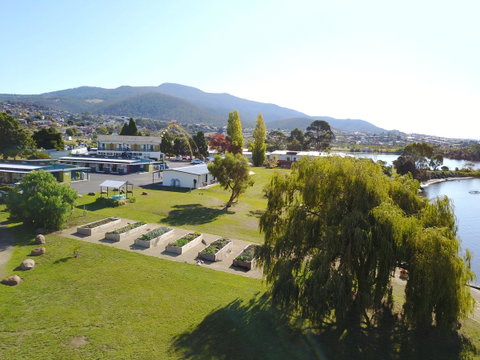 Riverfront Motel & Villas - Accommodation Tasmania 12