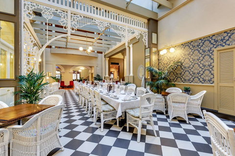 Hadley\'s Orient Hotel - Accommodation Tasmania 2