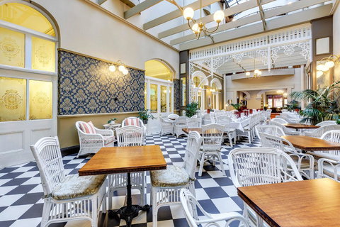 Hadley\'s Orient Hotel - Accommodation Tasmania 1