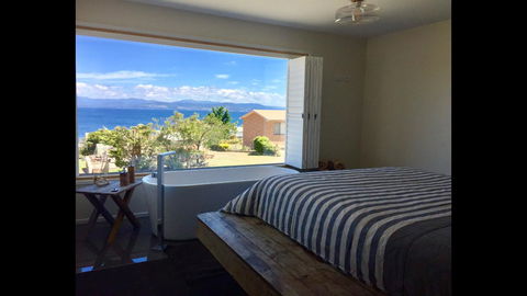 Couples Getaway On Bruny Island - Accommodation Tasmania 12