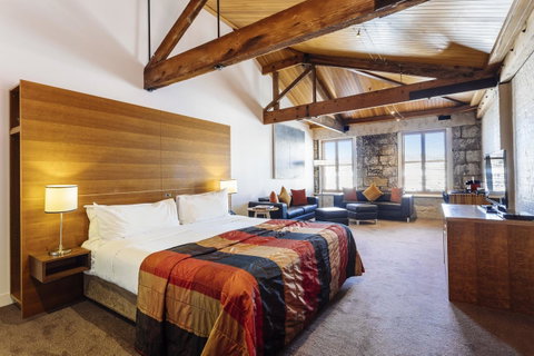 The Henry Jones Art Hotel - Accommodation Tasmania 6