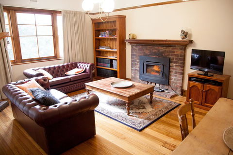 The Pear Cottage - Accommodation Tasmania 2