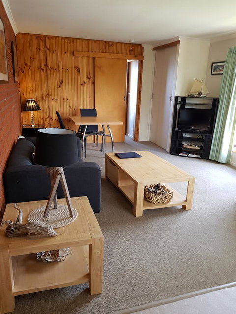 Blue Seas Holiday Villas - Accommodation Tasmania 41