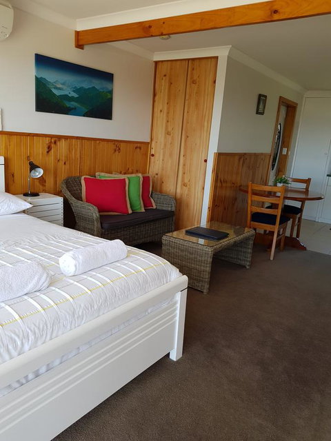 Blue Seas Holiday Villas - Accommodation Tasmania 37