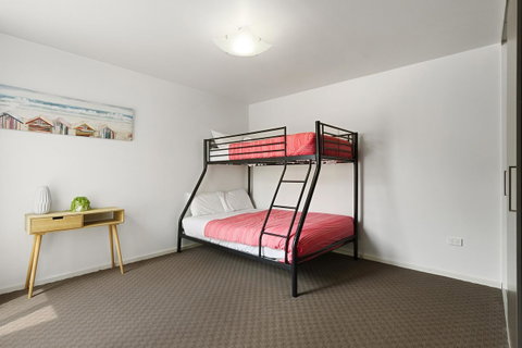 170 Hazards View Drive - Unit 2 - Accommodation Tasmania 8