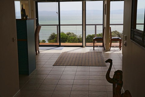 Banksy's By The Bay - Accommodation Tasmania 3